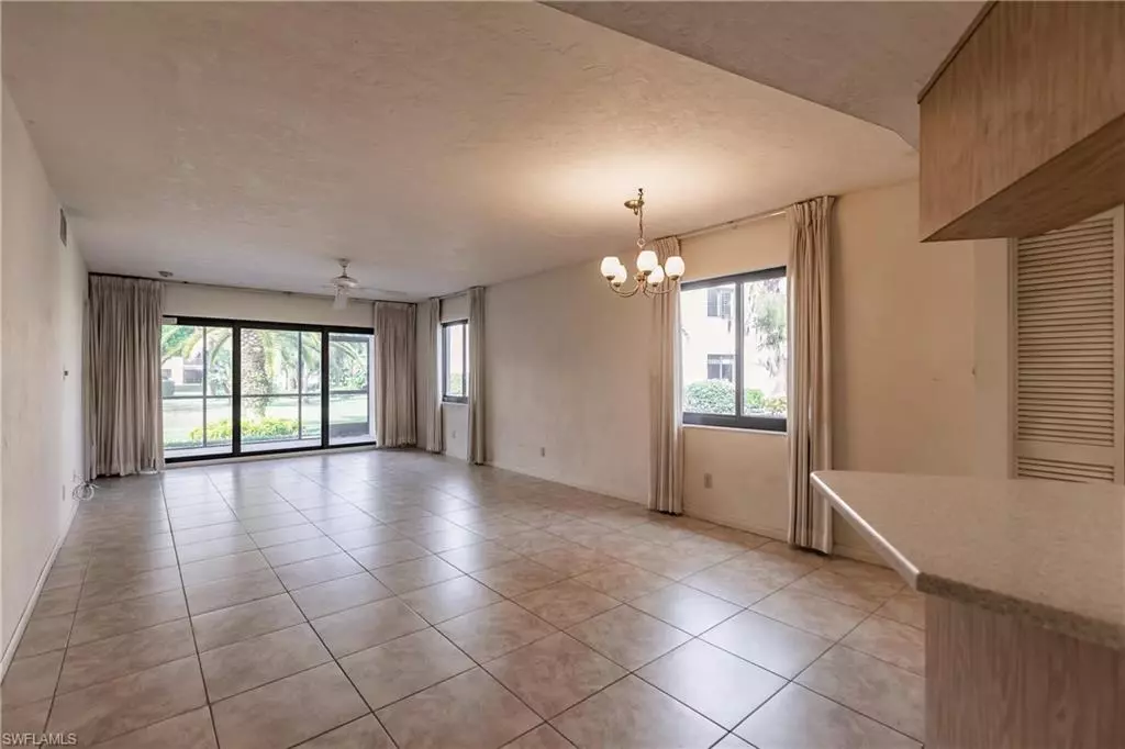 Naples, FL 34113,4967 Pepper CIR #E-106