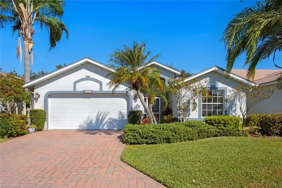 9237 Coachhouse LN, Estero, FL 33928