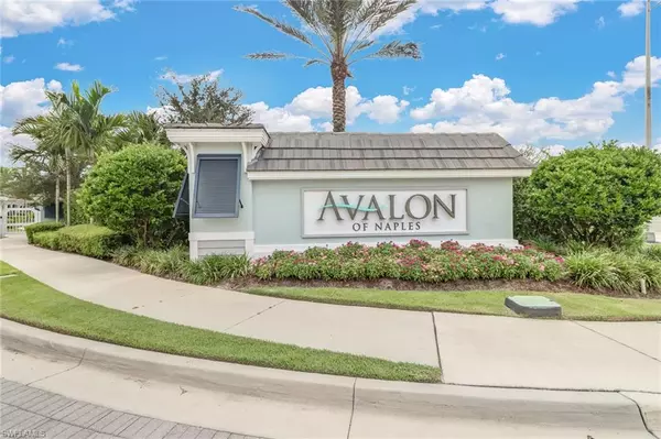 6960 Avalon CIR #807, Naples, FL 34112