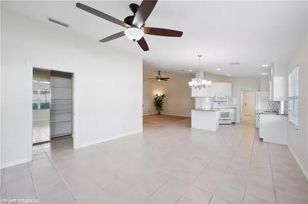 Naples, FL 34109,4585 Pasadena CT