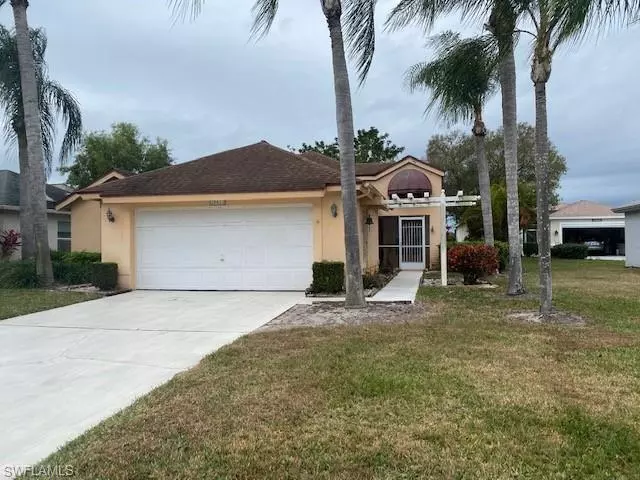 20822 Country Barn DR, Estero, FL 33928