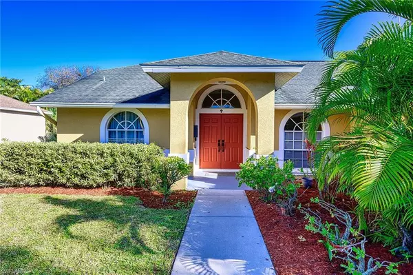 Naples, FL 34104,2225 River Reach DR