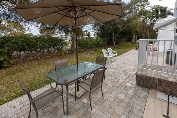 Naples, FL 34114,32 Bass LN #32