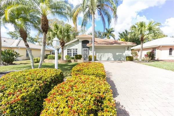 1811 Corona Del Sire DR, North Fort Myers, FL 33917