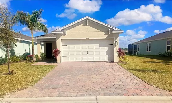 8825 Swell Brooks CT, North Fort Myers, FL 33917