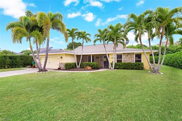 Naples, FL 34105,2479 Pinewoods CIR #1