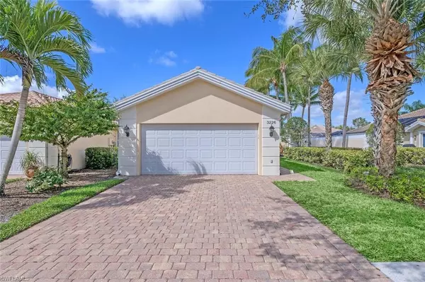 Naples, FL 34119,3226 Barbados LN