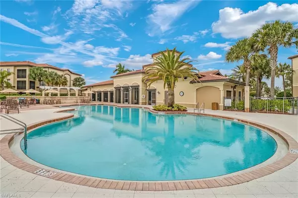 Naples, FL 34105,13000 Positano CIR #205