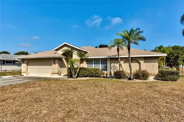 Naples, FL 34113,5283 Maple LN