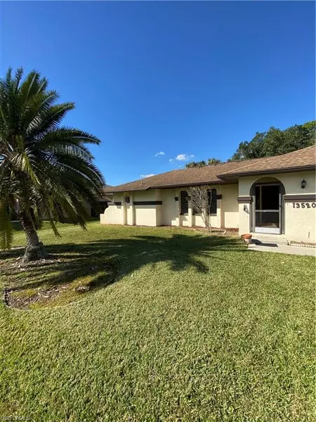 13520 Marquette BLVD, Fort Myers, FL 33905