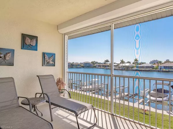 Marco Island, FL 34145,190 Waterside CIR #202