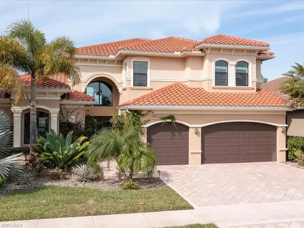 2711 Crystal WAY, Naples, FL 34119