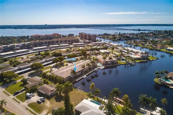 4210 SE 19th AVE #2H, Cape Coral, FL 33904