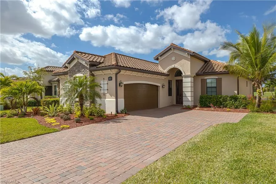 28610 Newtown CT, Bonita Springs, FL 34135