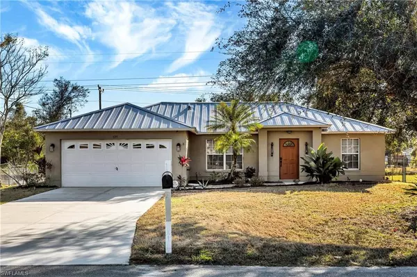 138 Zobora CIR, Fort Myers, FL 33913