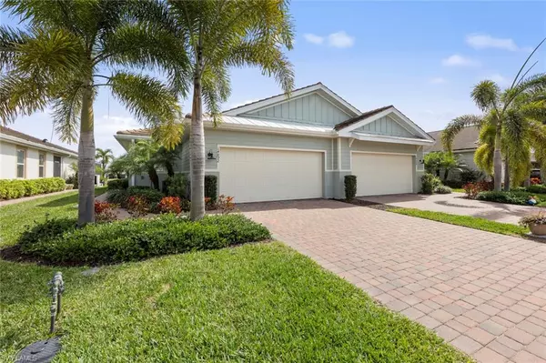 Naples, FL 34114,14892 Edgewater CIR