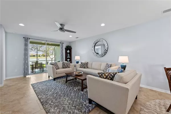 Naples, FL 34114,14892 Edgewater CIR