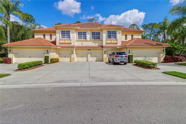 Naples, FL 34104,7852 Clemson ST #7-101