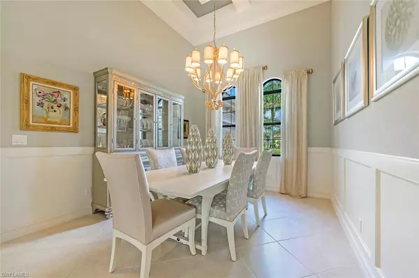 Naples, FL 34120,11920 Hedgestone CT