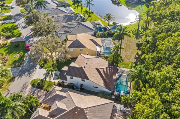 Bonita Springs, FL 34135,25590 Springtide CT