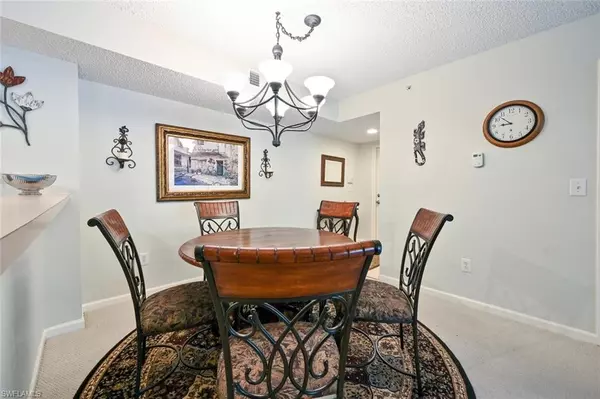 Naples, FL 34112,1840 Florida Club CIR #5203