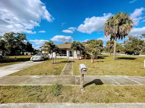 3151 Price AVE N, Fort Myers, FL 33916