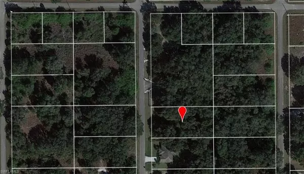 1816 Truman AVE, Lehigh Acres, FL 33972