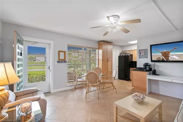 Marco Island, FL 34145,235 Seaview CT #A5