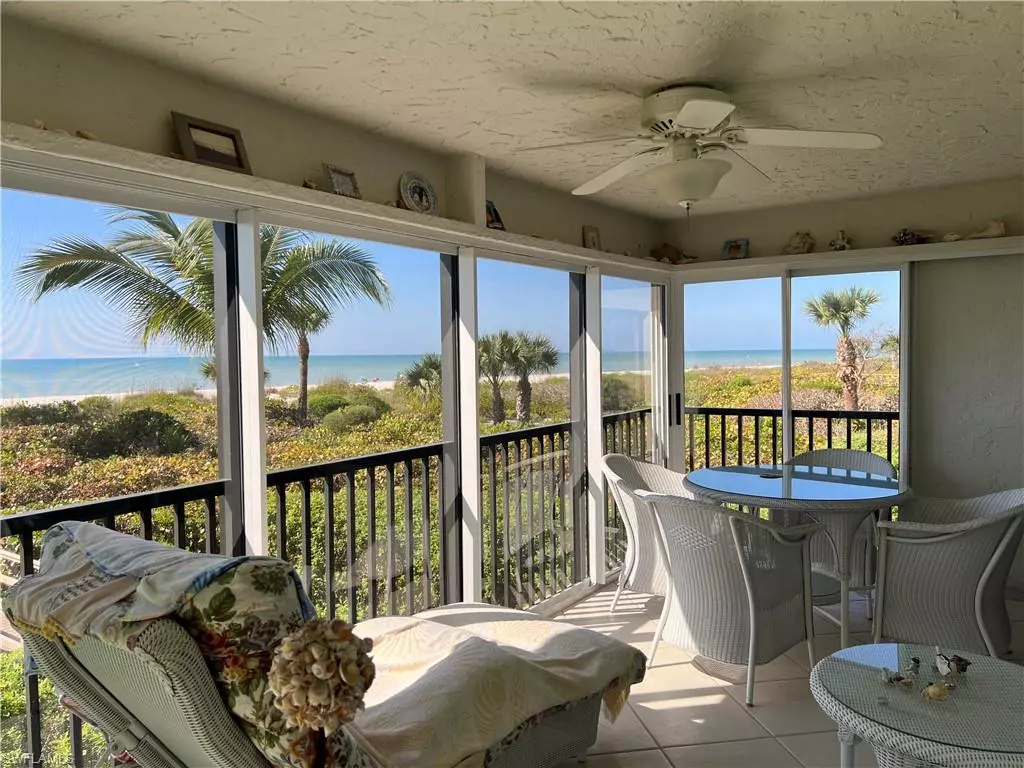 Sanibel, FL 33957,2721 W Gulf DR #117