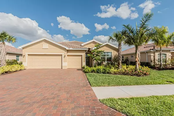 2231 Vermont LN, Naples, FL 34120