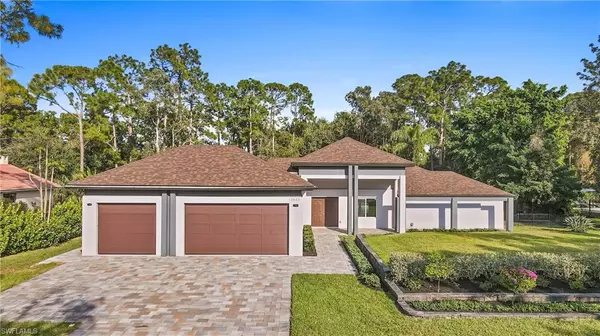 13543 Pine Villa LN, Fort Myers, FL 33912