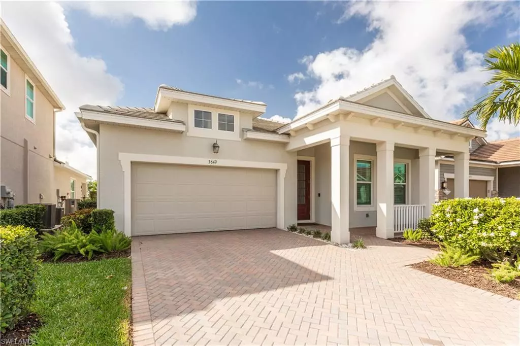 Naples, FL 34120,3649 Pilot CIR