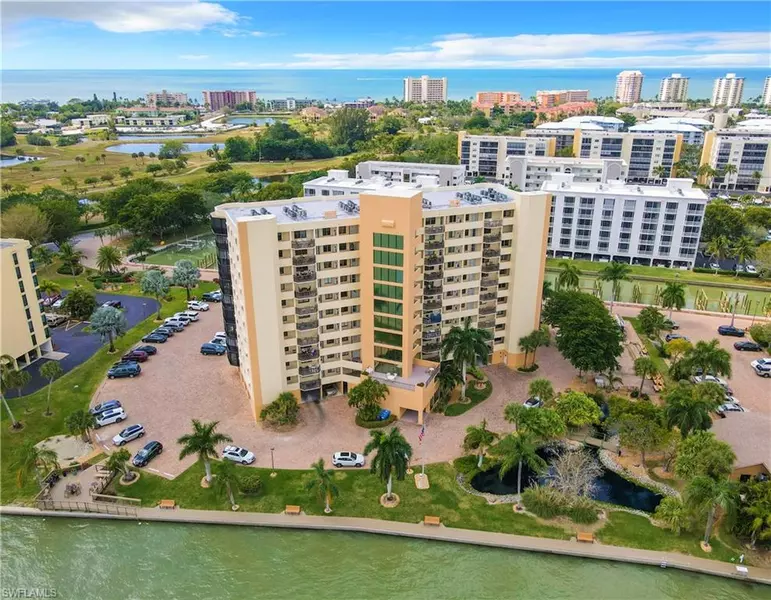 4263 Bay Beach LN #717, Fort Myers Beach, FL 33931