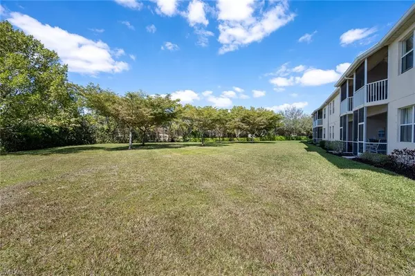 4219 Liron AVE #202, Fort Myers, FL 33916