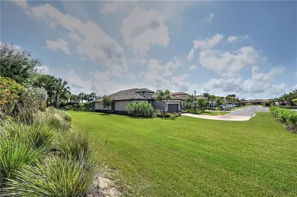 Naples, FL 34114,8469 Sevilla CT E