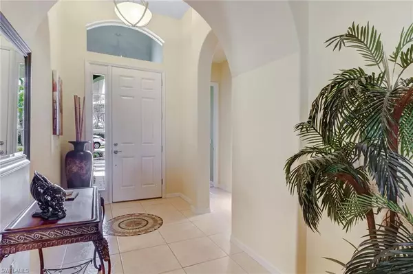 Naples, FL 34119,10757 Longshore WAY E