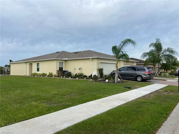 Lehigh Acres, FL 33936,10801 Crossback LN