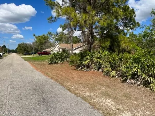 Lehigh Acres, FL 33972,1612 Lee AVE