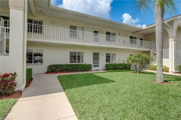 153 Gabriel CIR #3003, Naples, FL 34104