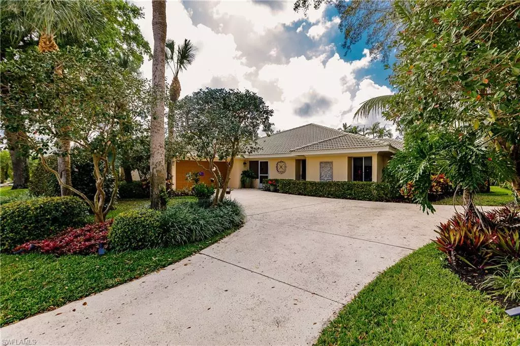 Naples, FL 34119,11323 Longshore WAY W