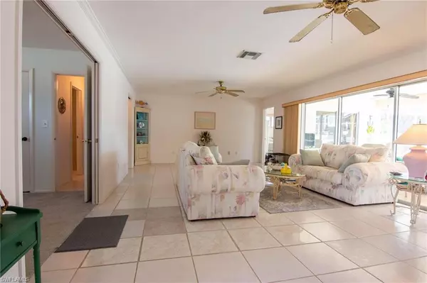 Bonita Springs, FL 34134,74 8th ST