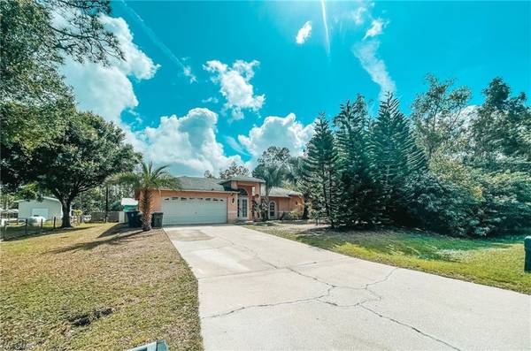 20368 Dalewood RD, North Fort Myers, FL 33917