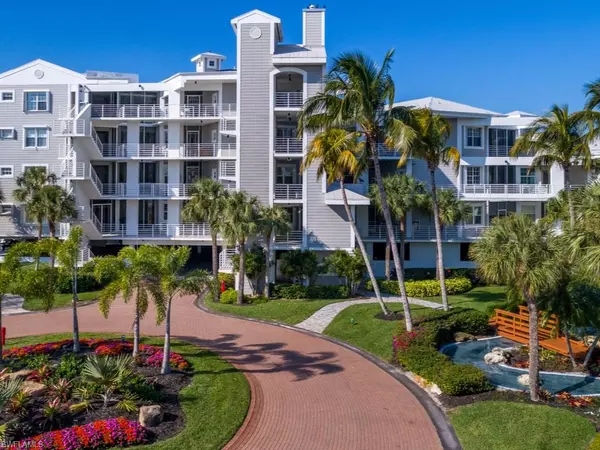 Marco Island, FL 34145,824 Hideaway CIR E #3-311