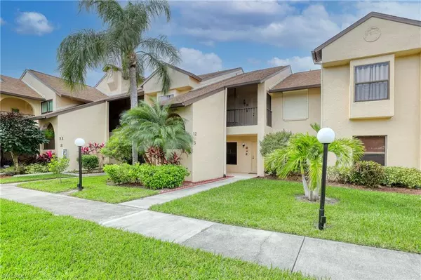 Fort Myers, FL 33919,8514 Charter Club CIR #3