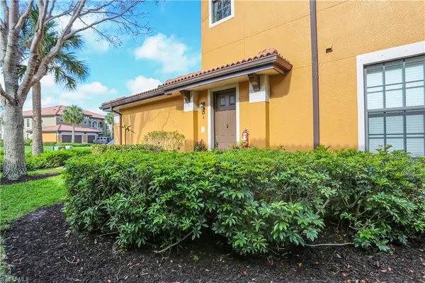 Naples, FL 34105,1256 Carpazi CT #504