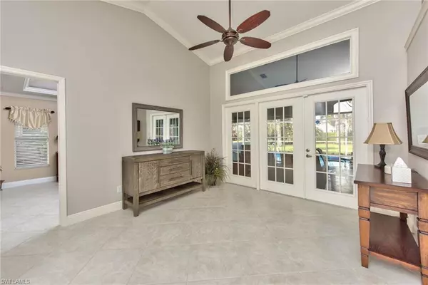 Naples, FL 34104,333 Wentworth CT