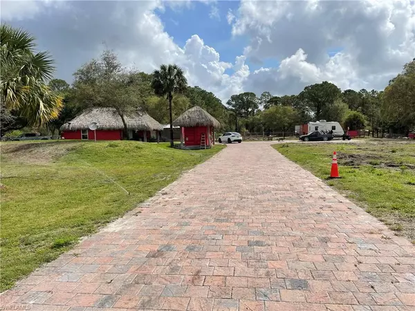 Montura Ranches, FL 33440,635 S Hacienda ST