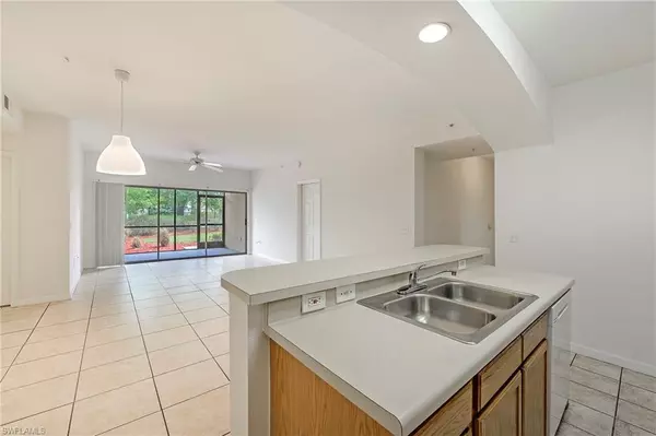 Naples, FL 34119,7940 Preserve CIR #911