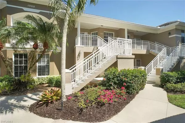 1960 Willow Bend CIR #5-203, Naples, FL 34109