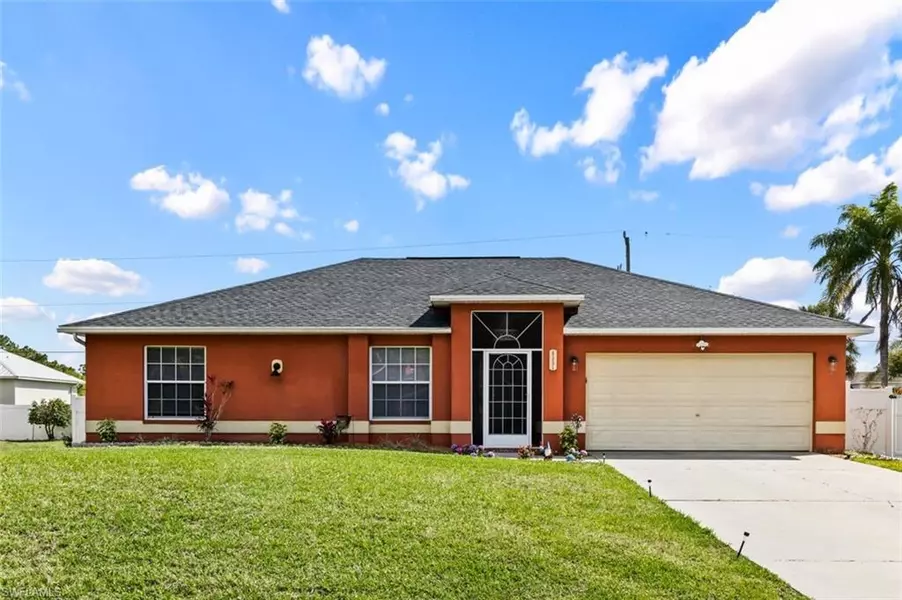 6351 Castlewood CIR, Fort Myers, FL 33905